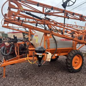 PULVERIZADOR JACTO ARRASTO 2000 LITROS